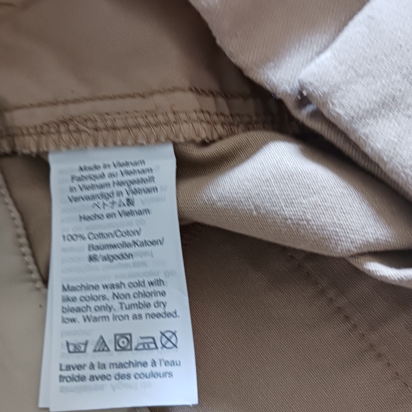 J Crew Tan Chino Short 4" Inseam - Picture 3 of 6